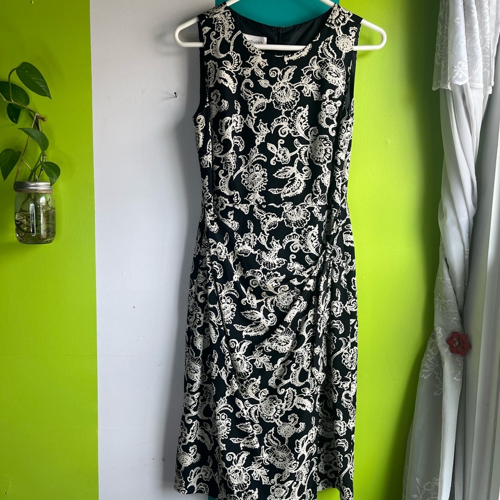 Chadwicks Silk Black and White Patterned Formal midi Dress - Picture 2 of 7